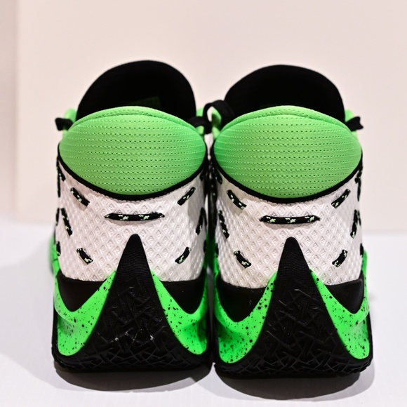 Skechers Basketball SKX Reign Basketball Shoes (253020) Men’s Size 9.5 main image 5